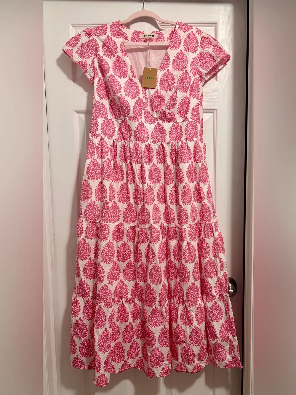 Boden May Floret Print Tiered Midi Dress - Picture 4 of 6